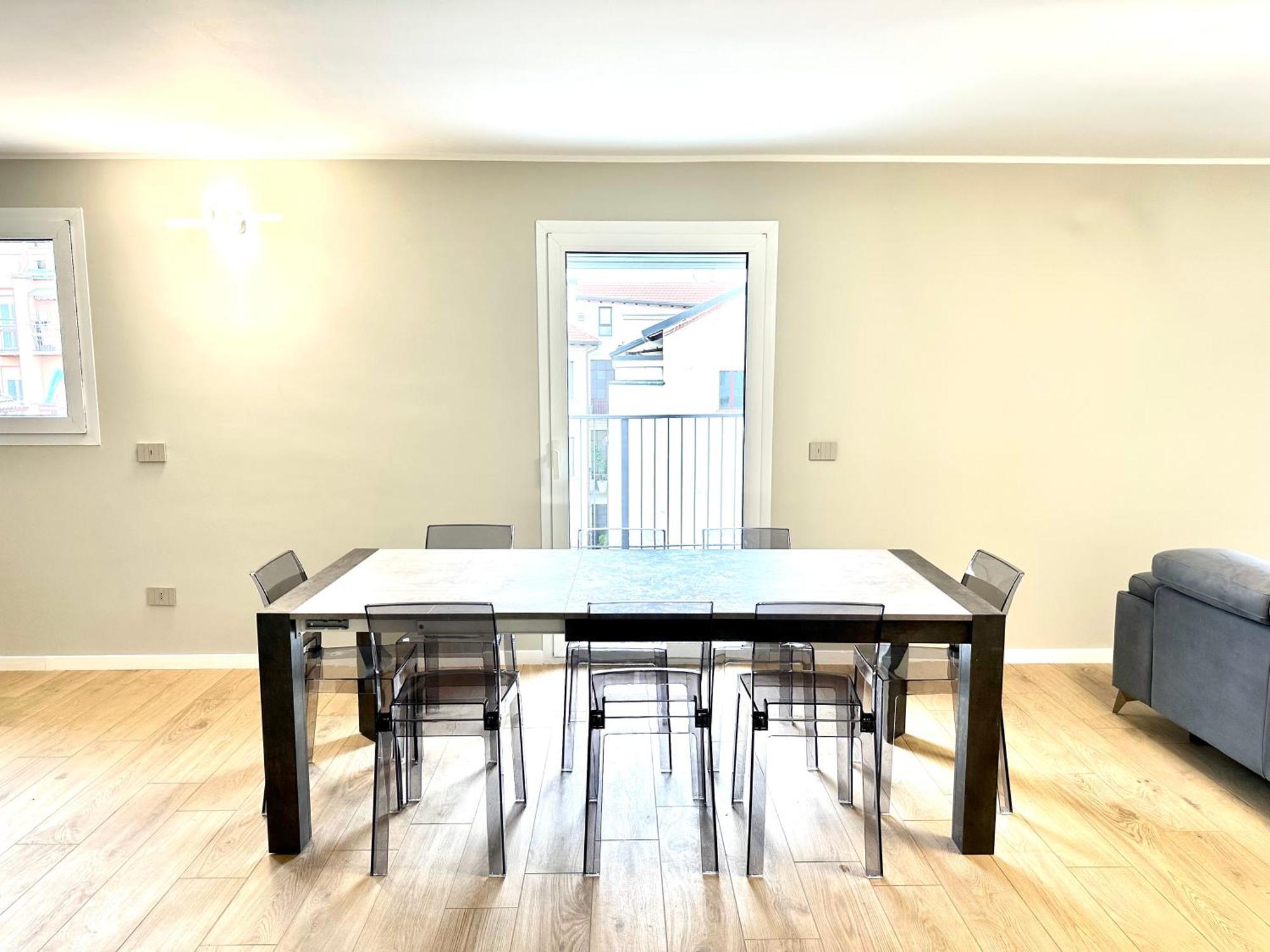 Be-C0 Sempione Luxury Apt Milan Bagian luar foto